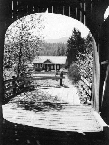 McKenzie Bridge Ranger Station, Gerald W. Williams Collection