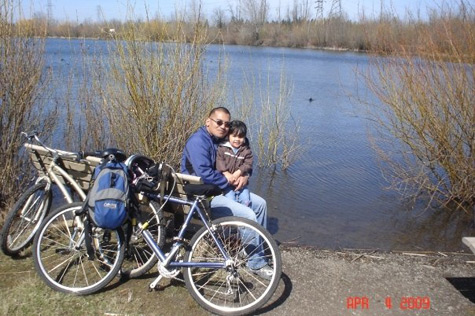 Seoun and Isabella bicycle riding in Oregon, Oregon Latino Heritage