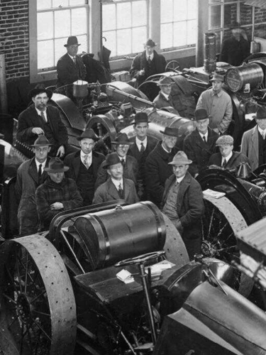 Students in a short course on tractors offered by the Extension Service, ca. 1915, Historical Images of Oregon State University