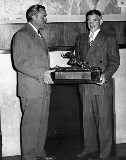 Leo Harris, Douglas McKay and the Governor's Cup, 1947