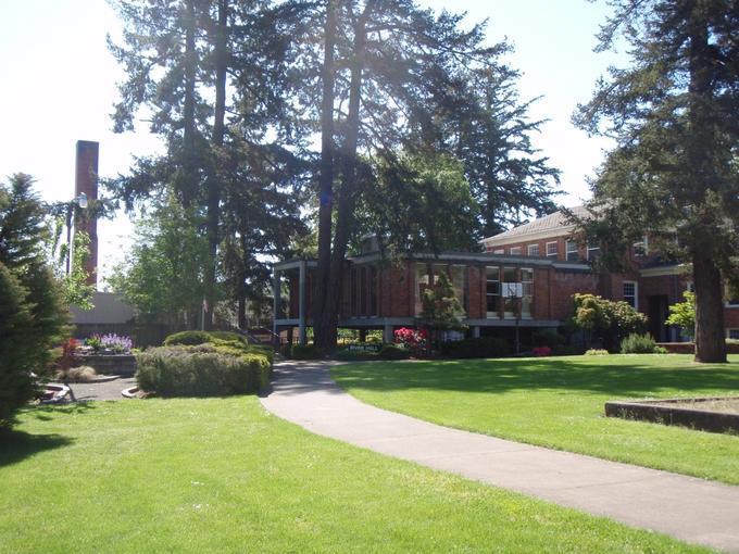 Irvine Hall, Oregon State School for the Blind (Salem, Oregon)