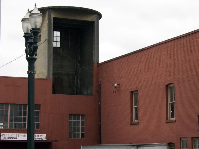 Yale Union Laundry Building (Portland, Oregon)