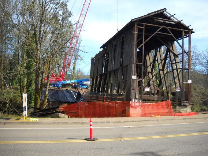 Chambers Covered Bridge (Cottage Grove, Oregon)