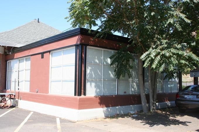 Southern Pacific Passenger Depot (Eugene, Oregon)