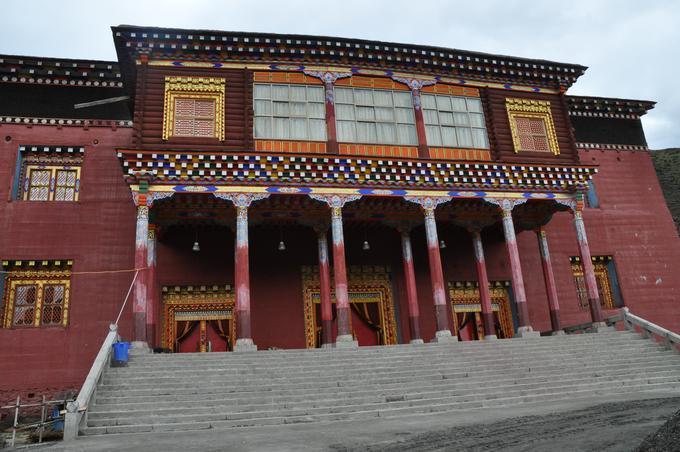 2015May_Hicks_Dzongsar_Monastery_032