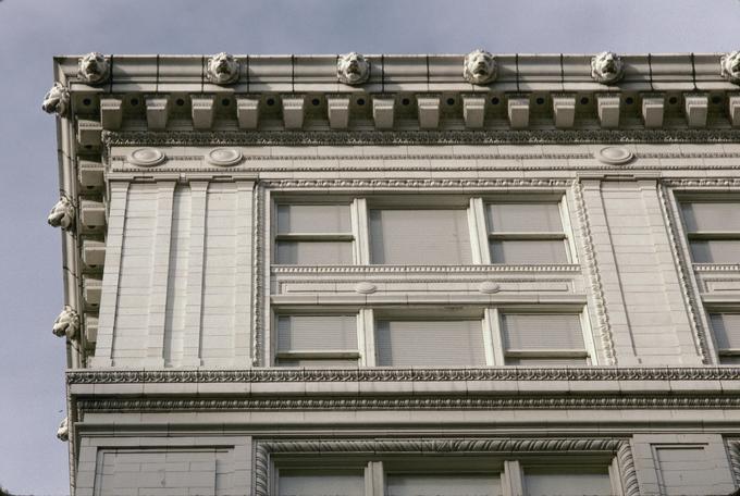 Lipman, Wolfe, & Company (Portland, Oregon)