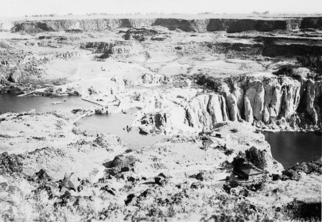 Shoshone Falls and power diversion