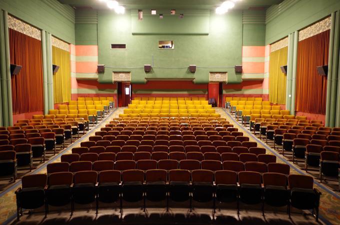 Cameo Theatre (Newberg, Oregon)