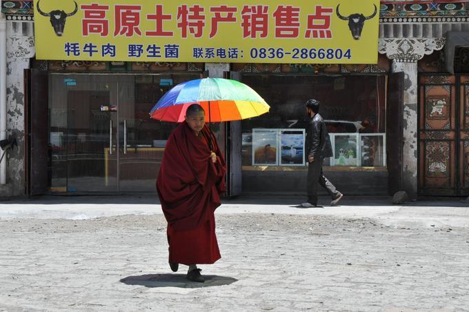 2015May_Lhagang_Monastery_024