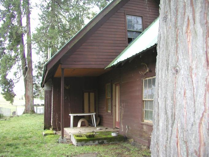 Residence, Baimbridge-Kanipe Farmstead Historic District (Oakland, Oregon)