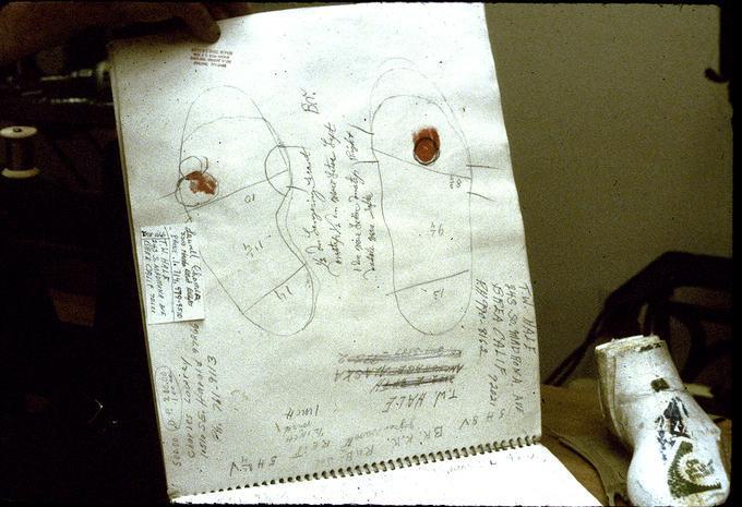 Sketch / tracing of customers feet in Mr. S's orderbook