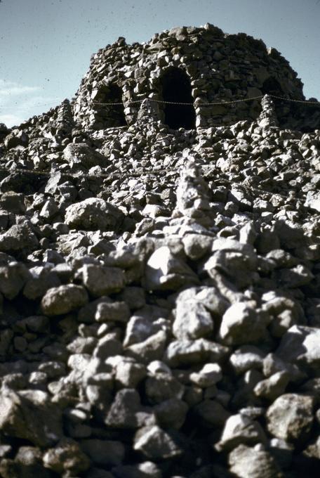 Dee Wright Observatory (McKenzie Pass, Oregon)