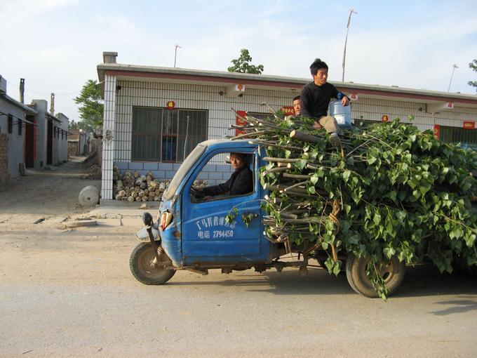 2007May_20070504VillageLife_010