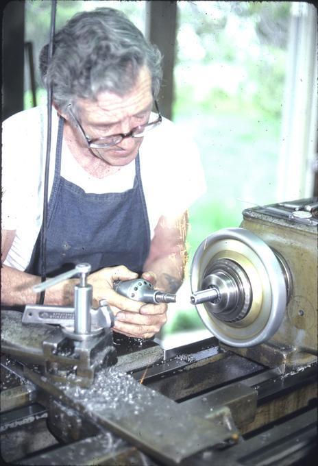 Zahn turning and buffing