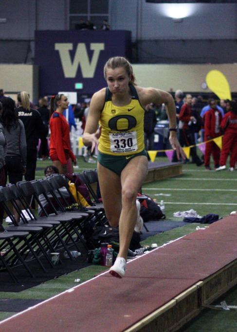 Brianne Theisen, 2012