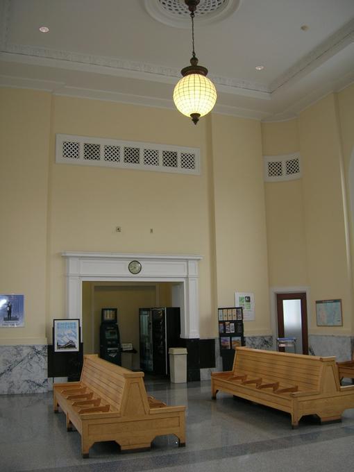 Salem Southern Pacific Railroad Station (Salem, Oregon)