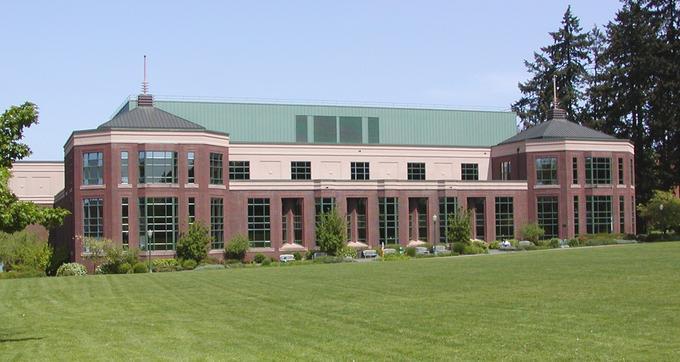 Knight Library, University of Oregon (Eugene, Oregon)