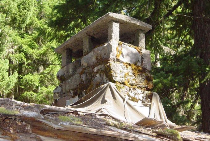 Upper Sandy Guard Station Cabin (Government Camp, Oregon)