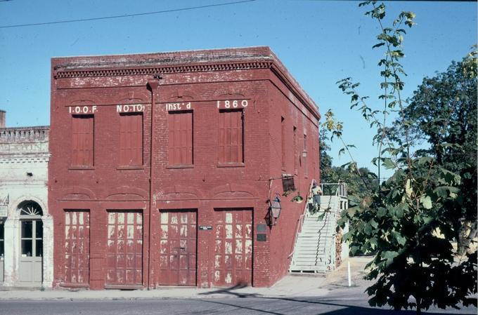 McCully Building (Jacksonville, Oregon)