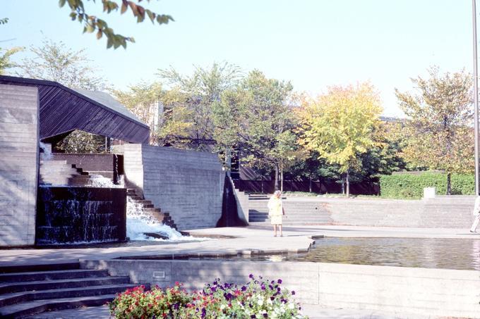 Fountains (Portland, Oregon)