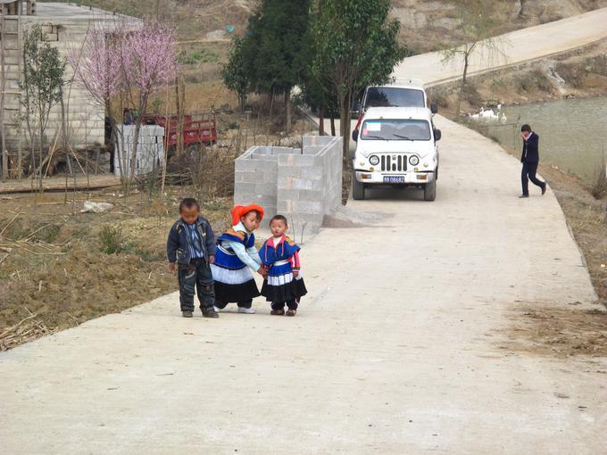 2009March_200903NankaiVillagePeopleGuizhouProvince_008