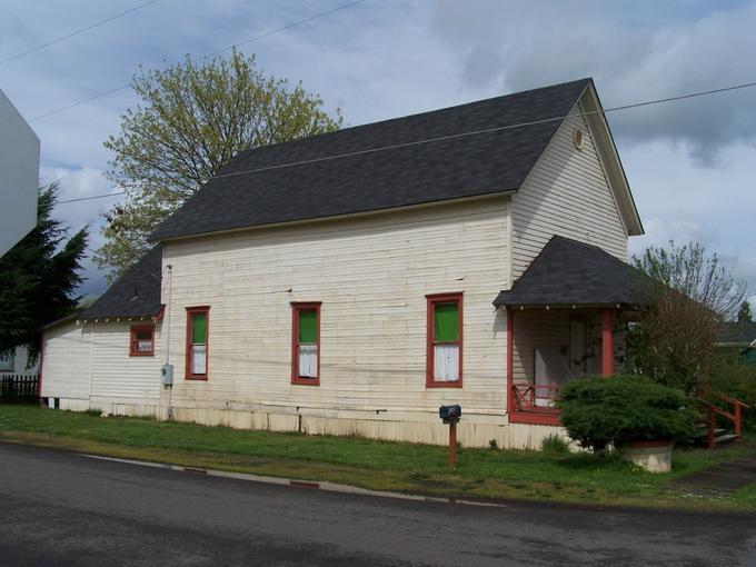 Creswell Public Library and Civic Improvement Club Clubhouse