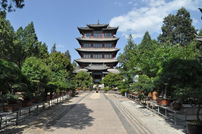 2012May_20120511LEHLijiang_076