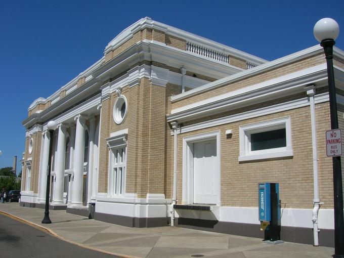 Salem Southern Pacific Railroad Station (Salem, Oregon)