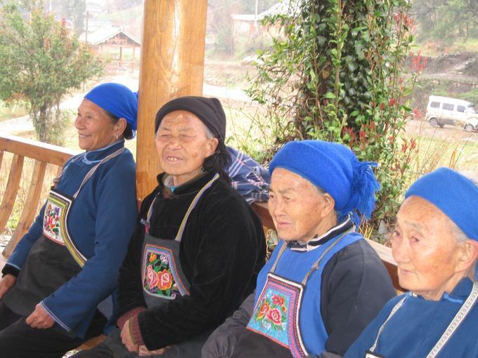 2009March_200903ShilongVillagePeopleGuizhouProvince_004