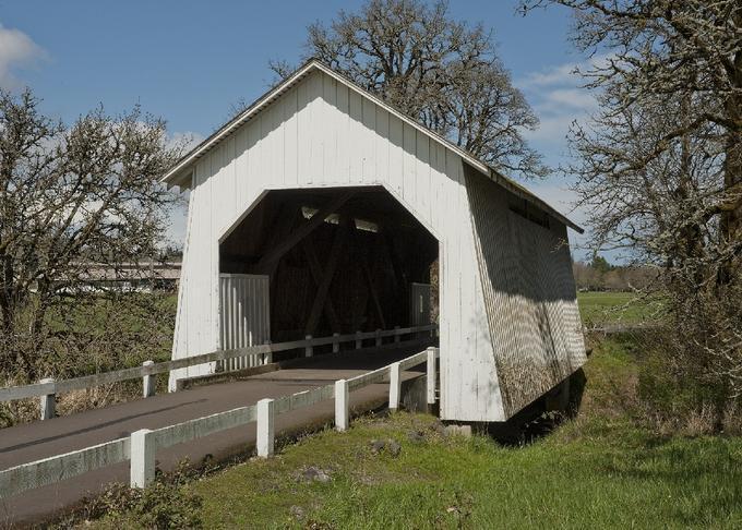 Irish Bend Covered Bridge (Corvallis, Oregon)