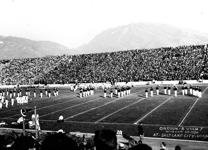 Ute Stadium at half time, 1934