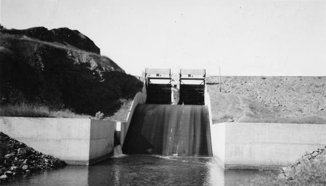 Unity Dam on Burnt River