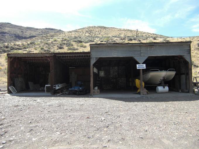 Shed, Owyhee Dam Historic District (Adrian, Oregon)