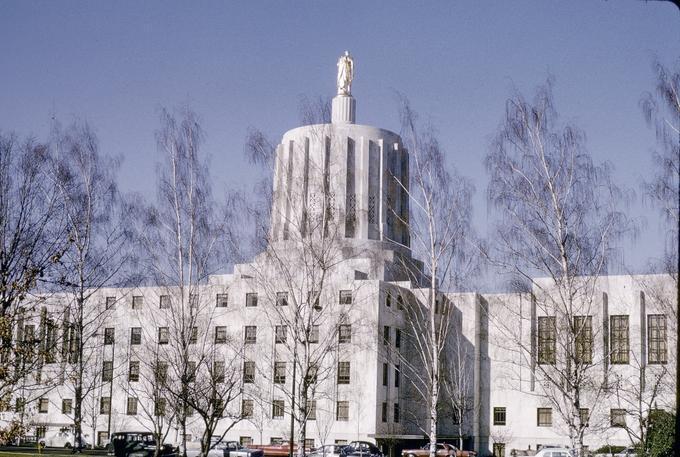 Oregon State Capitol (Salem, Oregon)