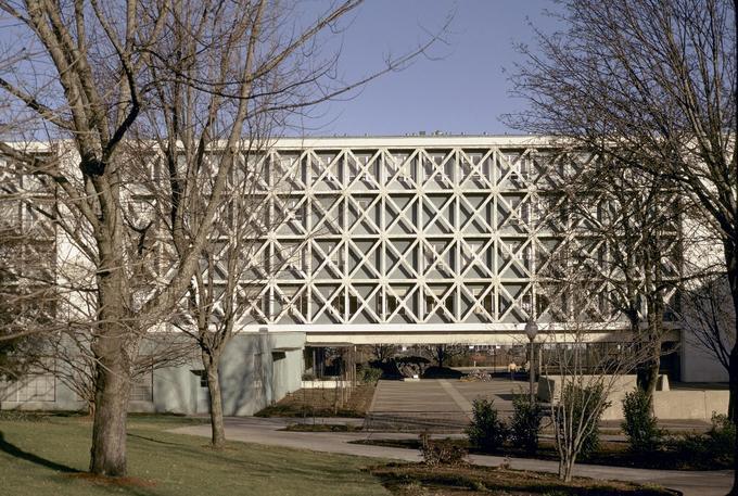 Onyx Bridge, University of Oregon (Eugene, Oregon)