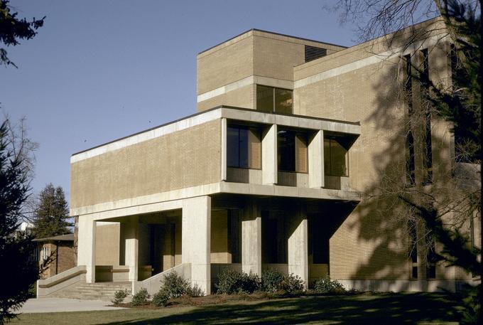 McKenzie Hall, University of Oregon (Eugene, Oregon)