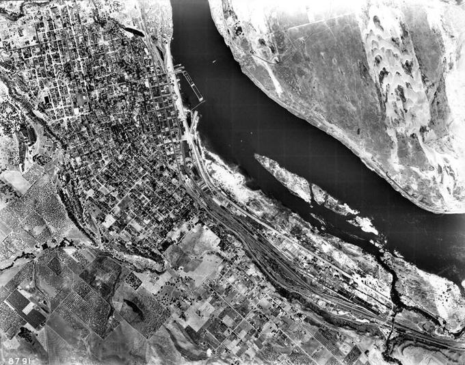 The Dalles, Oregon: 1939 Aerial Photographs: OC & SW