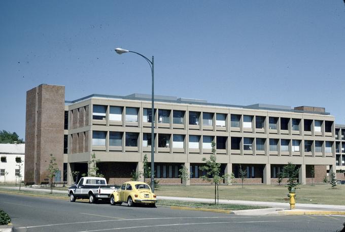 Huestis Hall, University of Oregon (Eugene, Oregon)