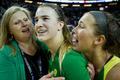 Lisa Peterson, Sabrina Ionescu & Lexi Bando, 2017