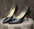 Stiletto pumps of navy blue, satin finish leather with pointed toe and 3 1/4" heel