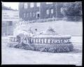 Rose Festival, 1st National Bank Float.