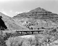 Bridge over the John Day River at Fossil Bed Park